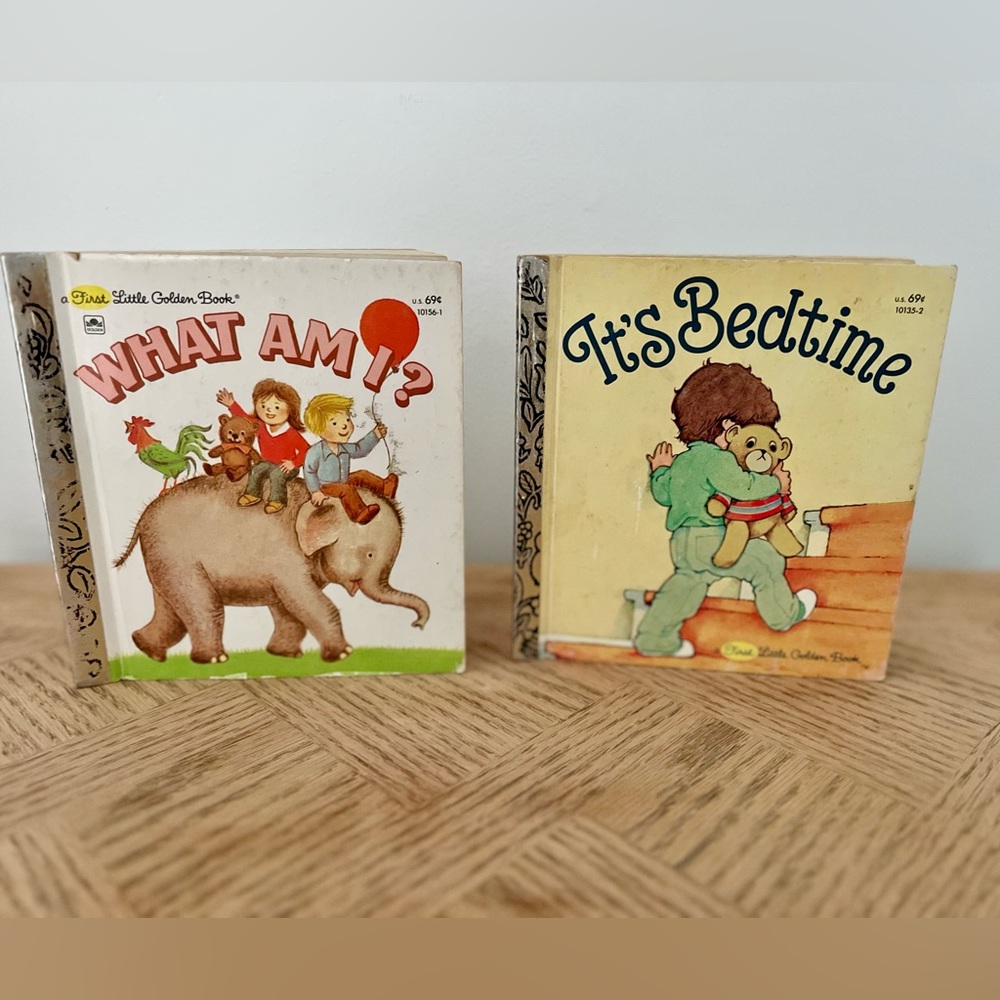 2 Vintage 1981 First Little Golden Books: It's Bedtime & What Am I?- Kids Rare